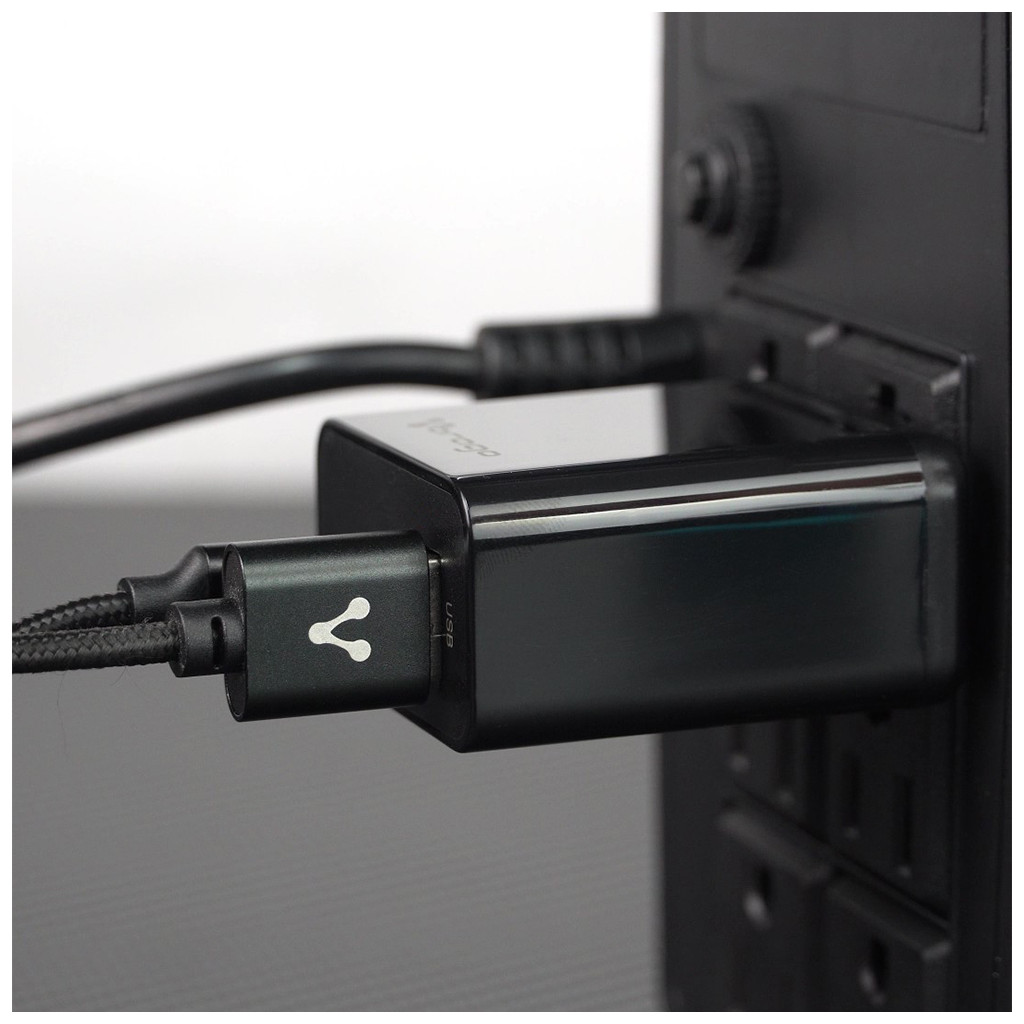 Vorago AU-350 Adaptador de Corriente Tipo A y C, Quick Charge, Doble Puerto, Tecnología Power Delivery de Carga Rápida (Negro)